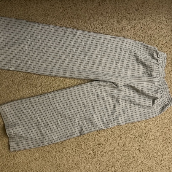 Striped Gray Wide Leg Pants - Picture 4 of 5